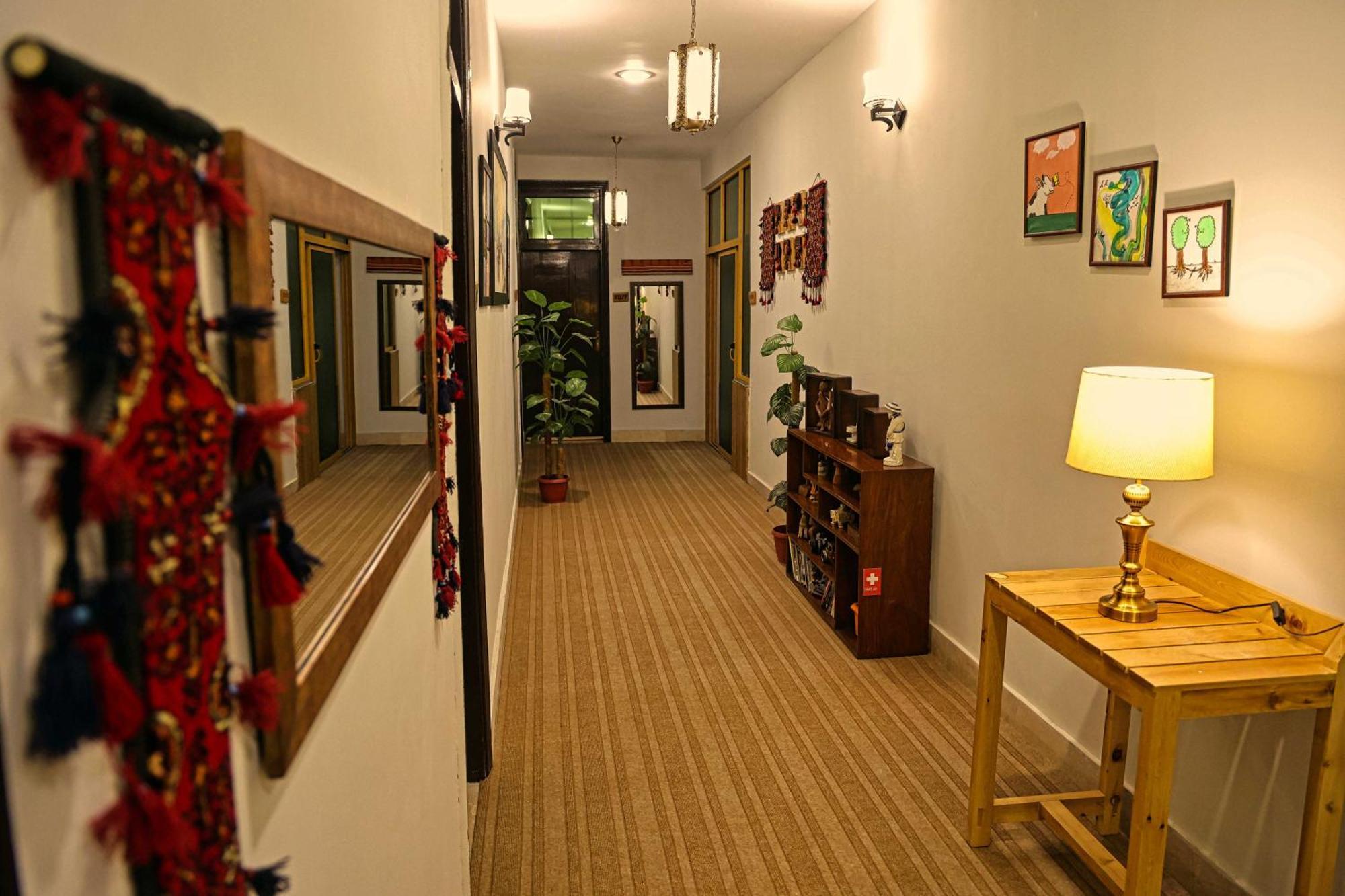 ホテル Oak Residency ギルギット エクステリア 写真